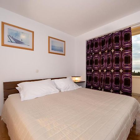 Lux Apartment Tučepi Zewnętrze zdjęcie