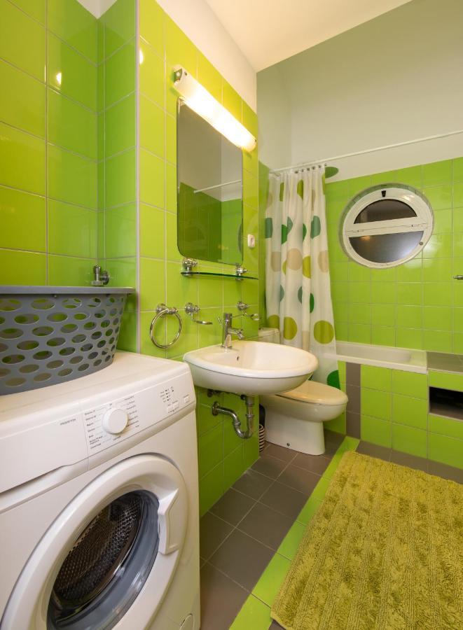 Lux Apartment Tučepi Zewnętrze zdjęcie