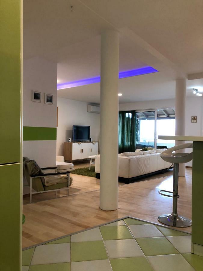 Lux Apartment Tučepi Zewnętrze zdjęcie