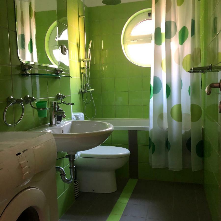Lux Apartment Tučepi Zewnętrze zdjęcie